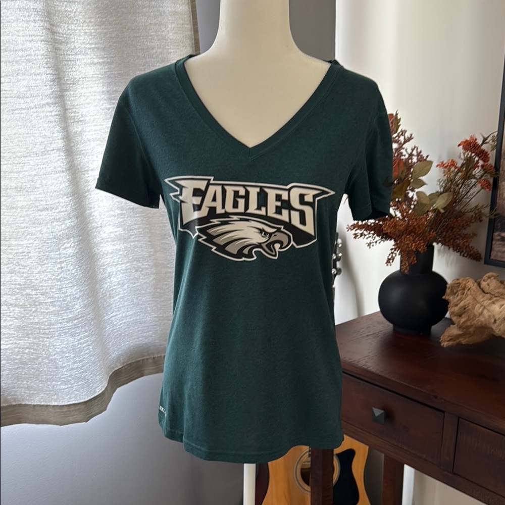 Nike Green and White Fitted Short Sleeve T-Shirt
